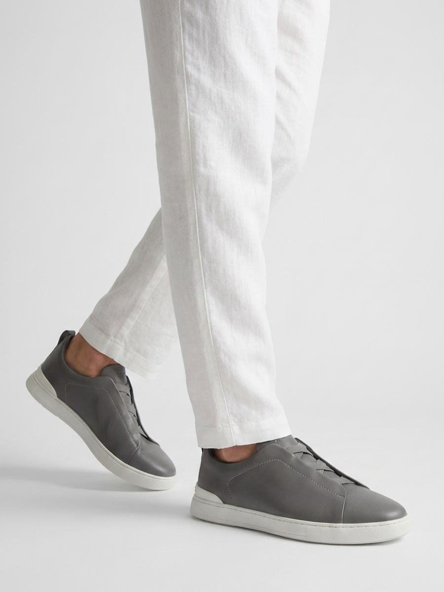 Grey Praiano