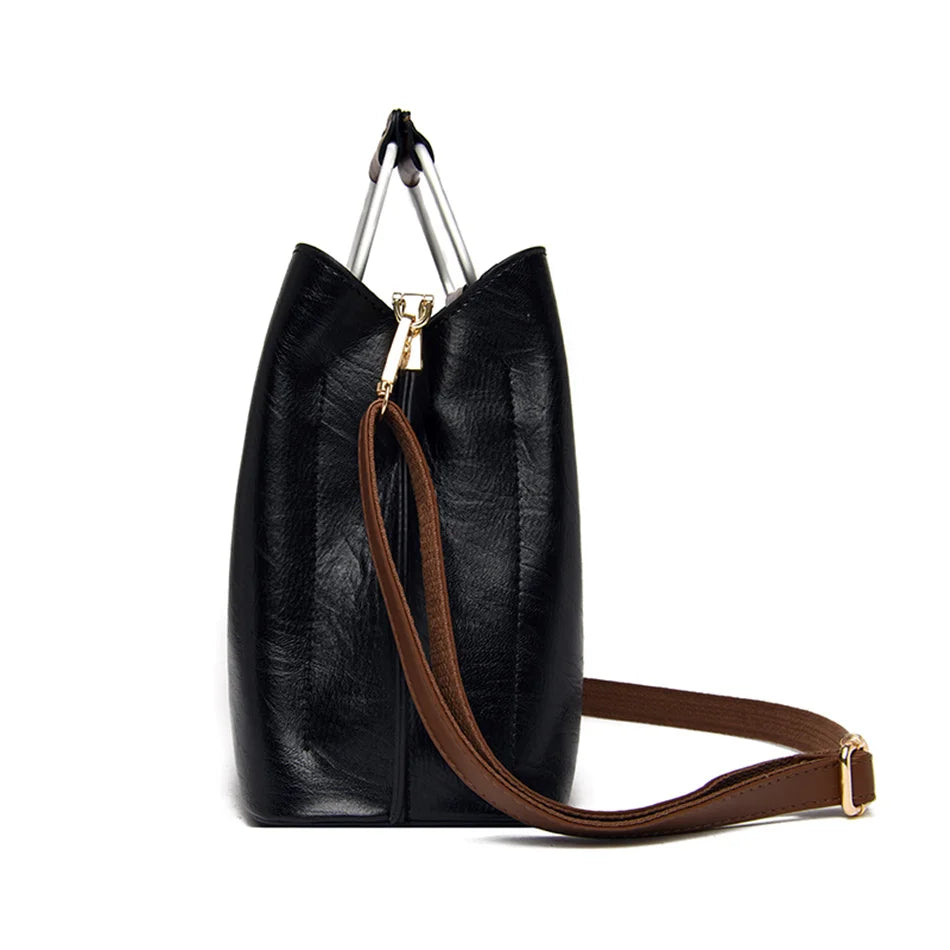Leather Bag - Elegance Urbana