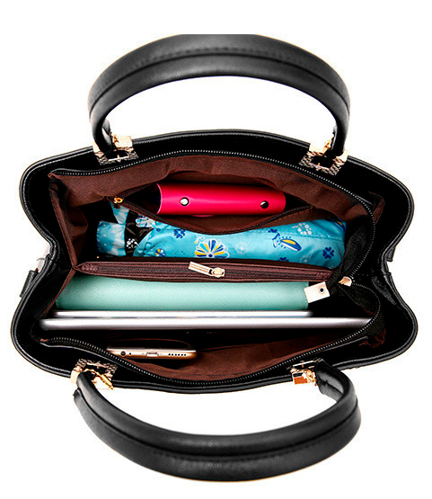 Zayna Leather Bag