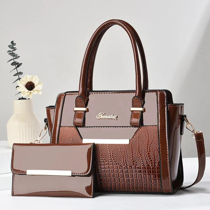 Bag and Wallet Kit in Leather - Cror