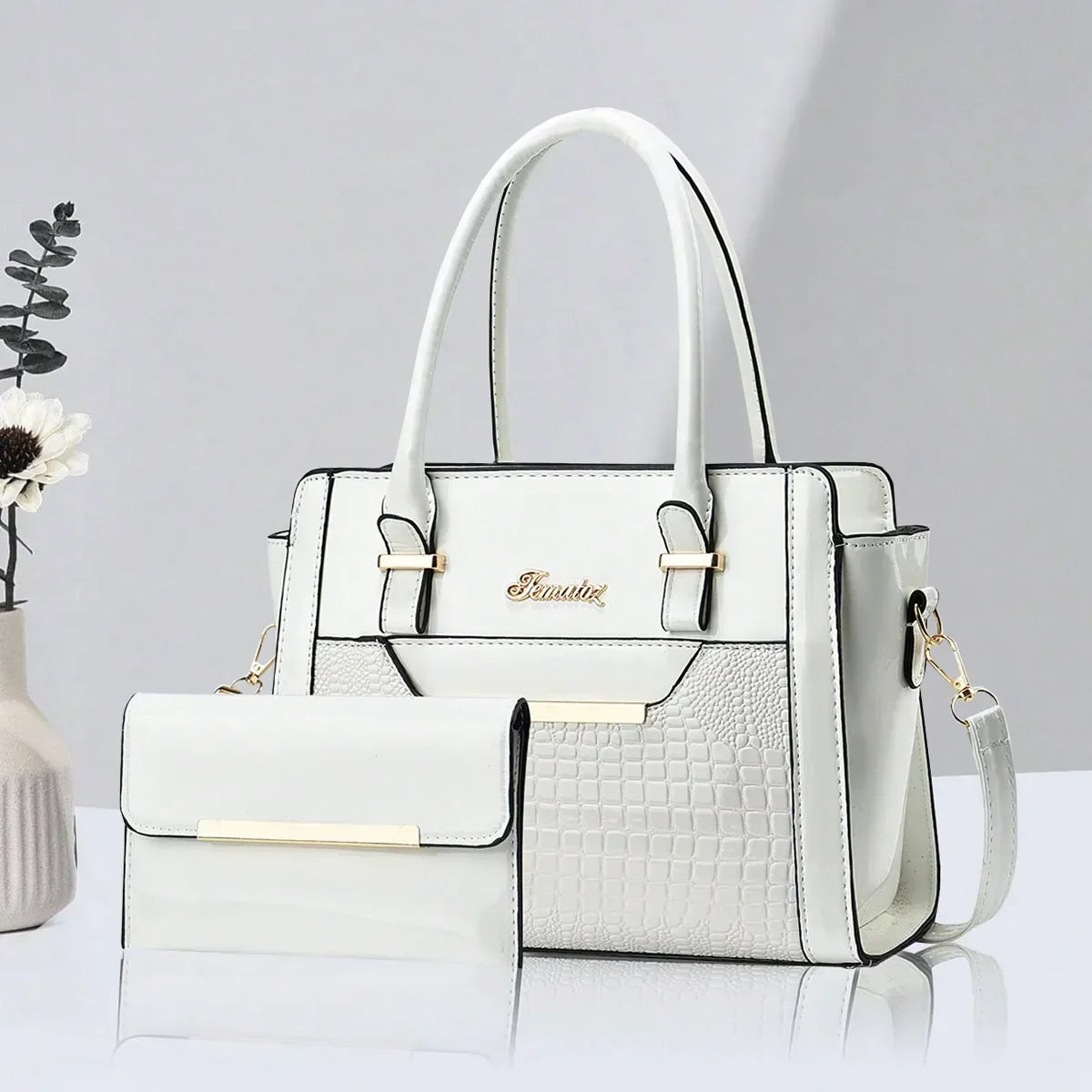 Bag and Wallet Kit in Leather - Cror
