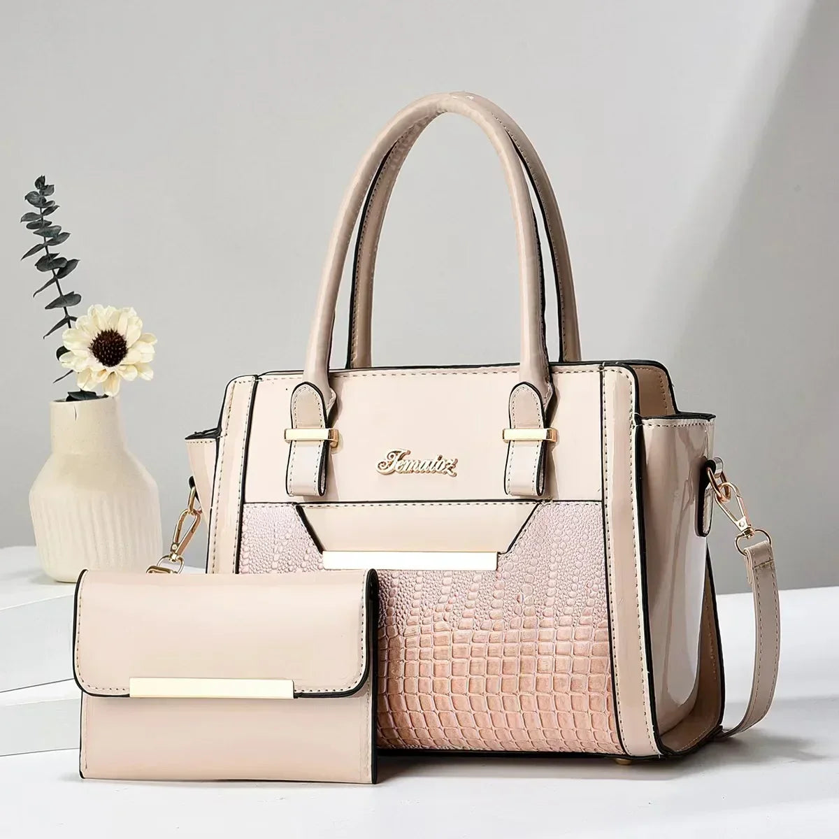 Bag and Wallet Kit in Leather - Cror