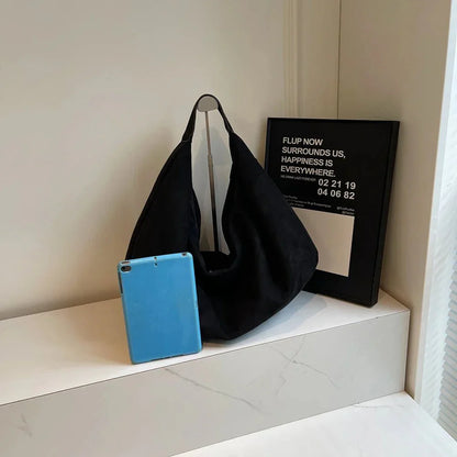 Odette Wildleder Hobo Handtasche